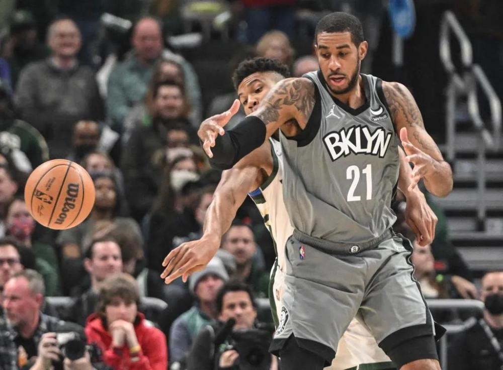 的对决中先 的对决中先