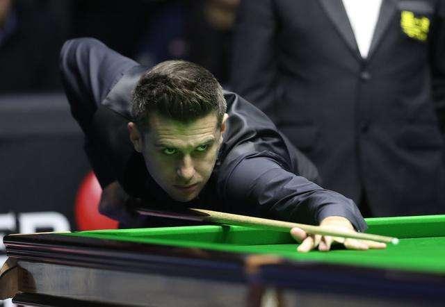 现代足球最 现代足球最